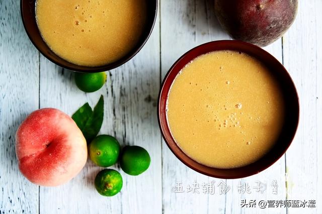 水果娃娃制作方法，怎么制作水果娃娃（夏季适合宝宝吃的水果辅食）