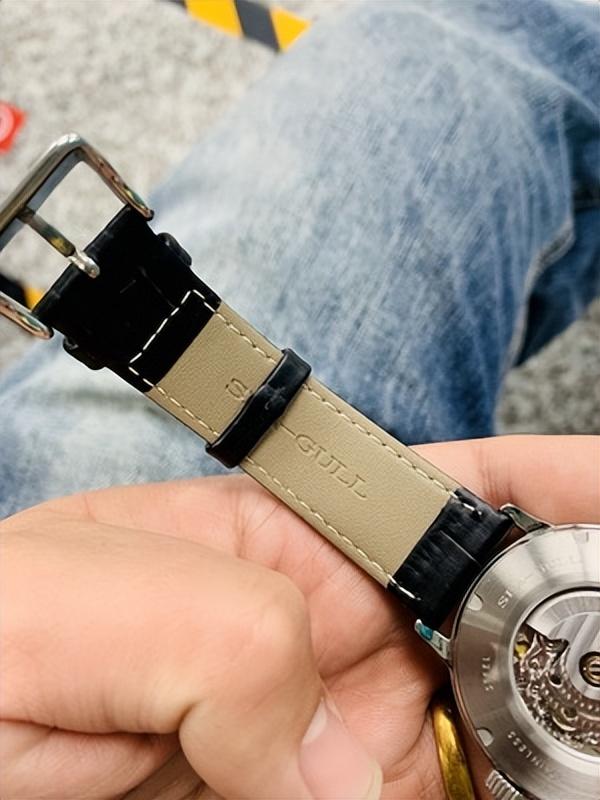 海鸥手表是什么档次，戴海鸥手表的都是什么人（海鸥哪个系列的腕表好）