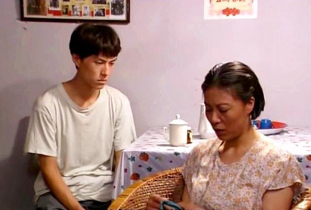 隋俊波：父亲不让谈恋爱，错过靳东保剑锋，34岁嫁导演被宠成公主