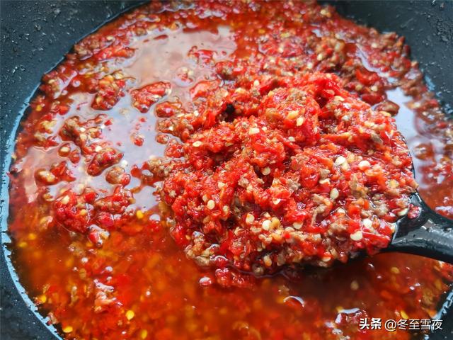 辣椒牛肉酱的家常做法，牛肉辣酱怎么做（教你在家做牛肉辣椒酱）