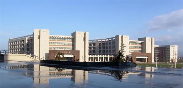 西安邮电大学官网，国内最牛的五所二本大学（2022陕西统招专升本招生院校——西安邮电大学招生录取参考）