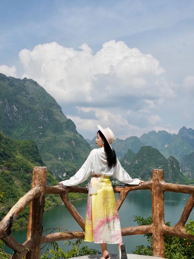 瑶/ins风背景图.，INS背景图全屏（是时候去桂西南来一趟“走心”之旅了）