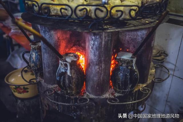 担担面的来历，担担面的来历25个字（臊面、呱呱、糊锅、牛肉面...甘肃人的早餐到底多瓷实）