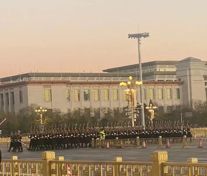 苹果广角镜头怎么开0.5（iPhone 相机使用技巧）