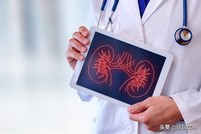 尿多是什么原因，尿多是什么原因怎么治疗（尿多和尿少，到底哪个是肾不好）