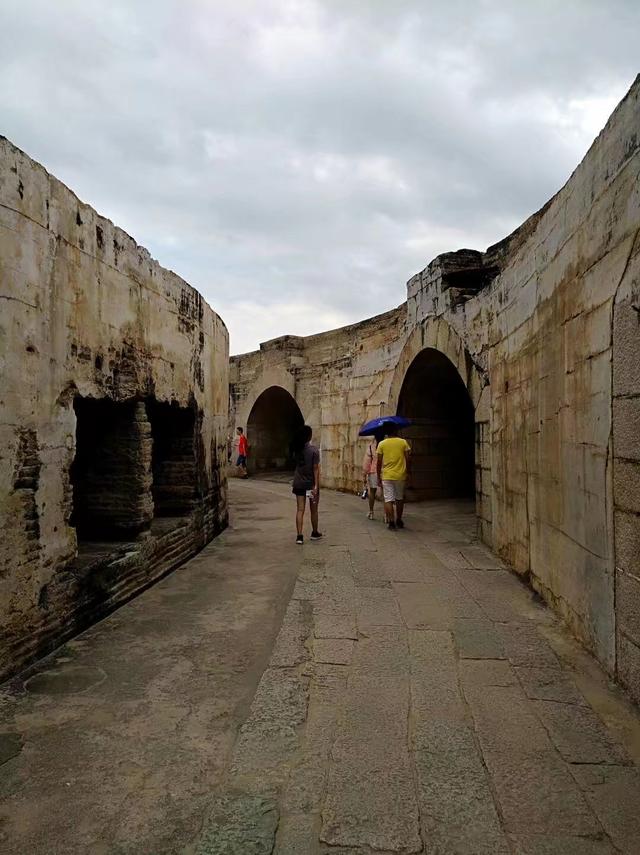 东莞站在哪个位置，东莞站在哪里（世界工厂-东莞）