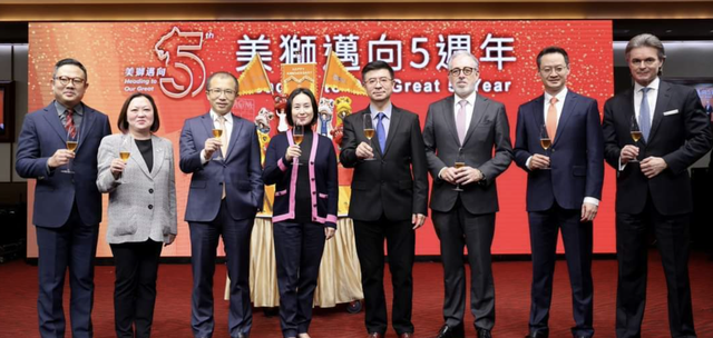 年纪小却有气场的女生，年纪轻轻就有强大气场的人（身高最矮气质却高贵霸气）