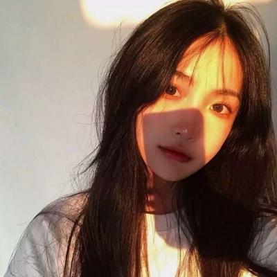 高冷女神图，微信头像，高冷女神图（高冷可爱女生头像图片）