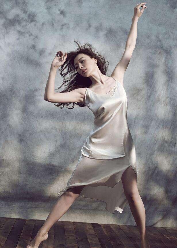 陈数：惨遭前夫劈腿，二婚钢琴家赵胤胤，为了继子决定不生孩子