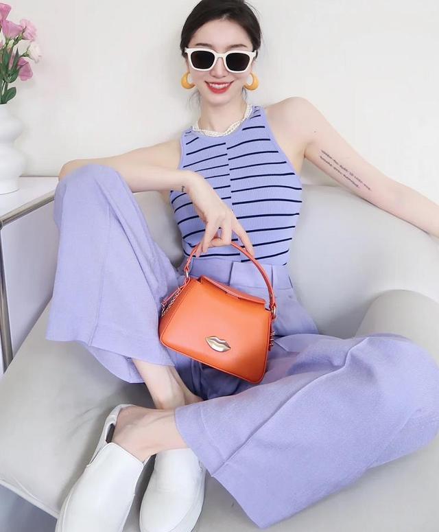 什么颜色衣服最显老，哪些颜色显老（尽量少穿这4种衣服颜色）