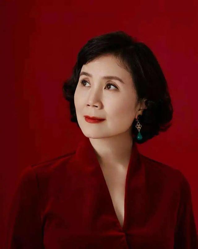 陪读妈妈演员表，陪读妈妈主角是谁演的（曾惊艳一个时代的11位女星现状）