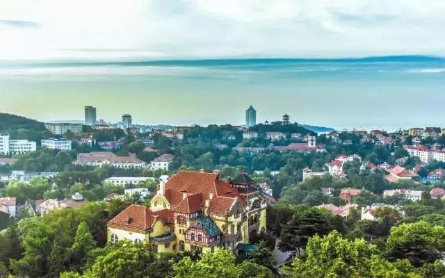 春天去哪里旅游好，这才是春天最值得去的20个地方（中国最美的30个地方）