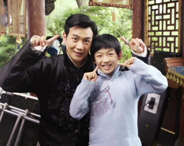 黄天崎最近行程，18岁黄天崎通过北电艺考