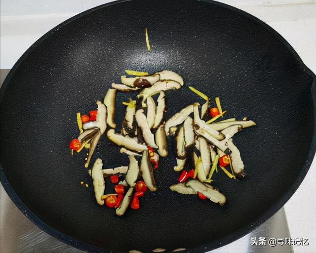 白菜香菇怎么炒，白菜香菇炒饭（香菇炒白菜）