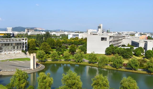 南京的二本大学，二本在南京能上哪些大学（这所大学号称二本中的“小清华”）