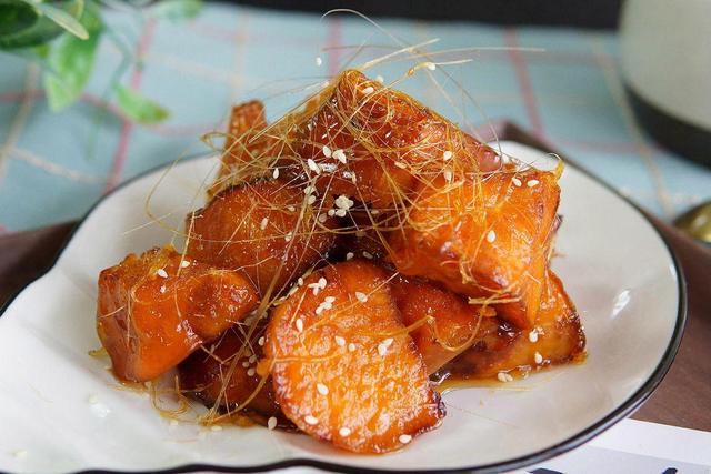 小雪吃什么 饮食宜与忌，小雪吃什么（别忘了吃“小雪三宝”）