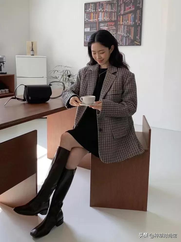 文明小鸟芋圆表情包/v，恩爱小鸟芋圆表情包（裙子里还在穿“打底裤”吗图片）