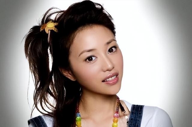 张龄心现在老公是谁，和老师扈耀之恋爱16年结婚