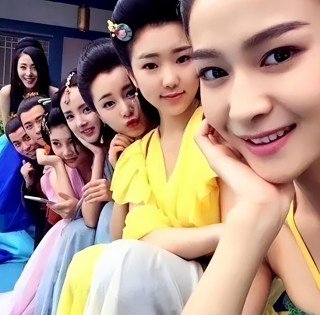 抛去滤镜的真实群演