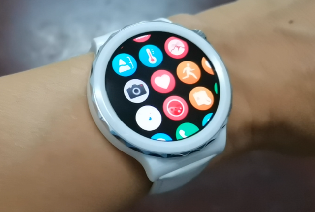 华为手表有什么功能，华为儿童手表有什么功能（华为这款智能手表太给力了）