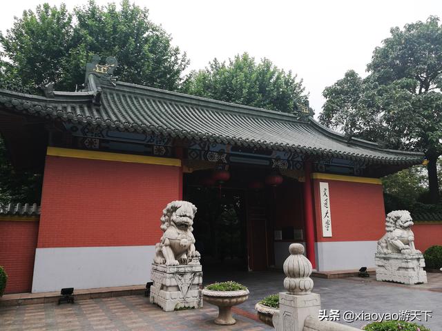 山东大学趵突泉校区，山东大学在哪里（那些被列为全国重点文物保护单位的大学校园）