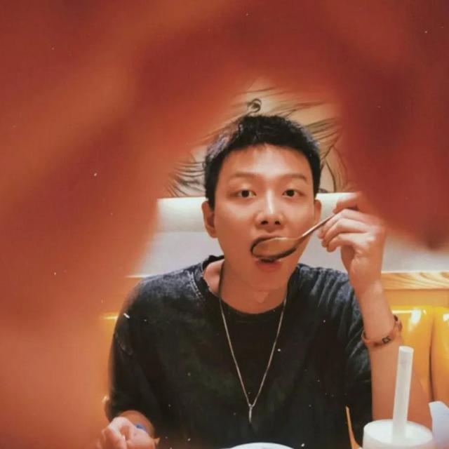 文艺风微信头像，文艺风微信头像图片（文艺风情侣头像）