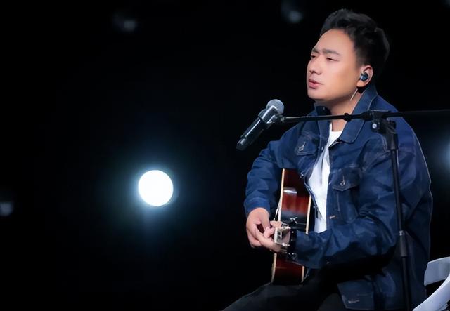 海来阿木最好听的十首歌，阿木经典歌曲10首（海来阿木最火的十首歌）