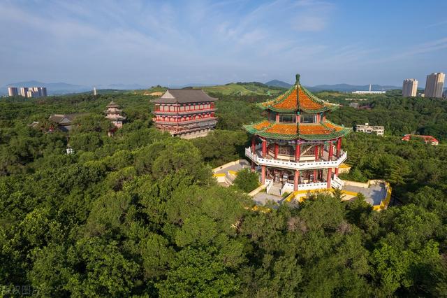 吉林省旅游景点大全推荐，推荐最值得去的10个地方
