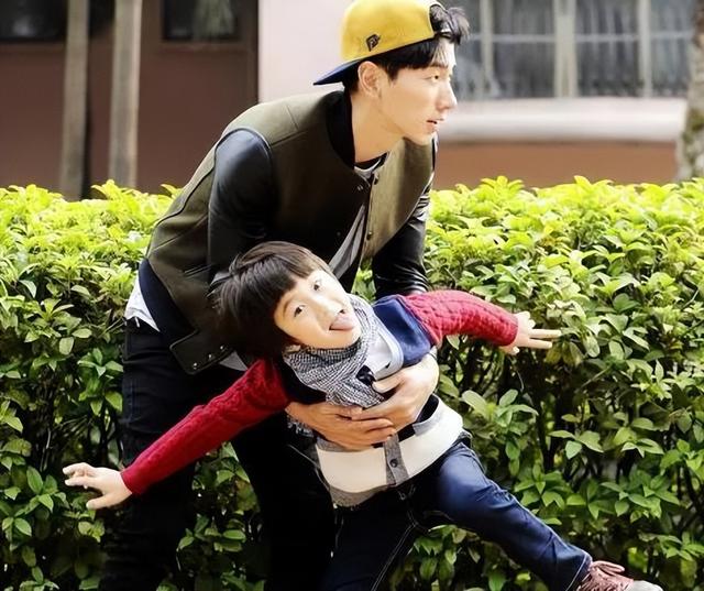 张亮个人资料，城固县张亮个人资料（33岁做两个孩子的爸爸）