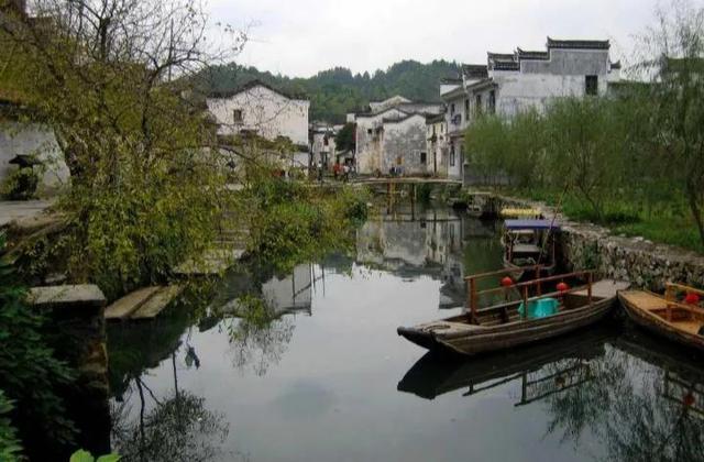 江苏属于哪个省，江苏属于哪个地区（两个拼凑出来的省份）