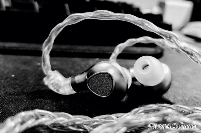 男士情人节礼物，情人节适合男生的礼物（男生最想收到的6种情人节礼物）