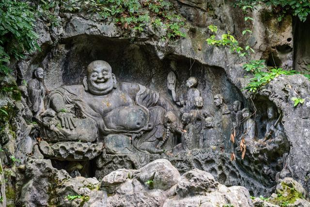 包含有16个外国典故的一幅绝妙对联，创意春联怎么做（七副耳熟能详的千古名联）