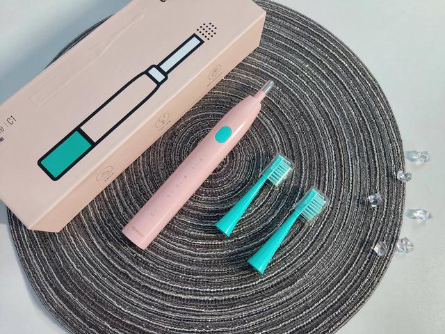 超声波电动牙刷，声波电动牙刷怎么使用（如何选择性价电动牙刷）