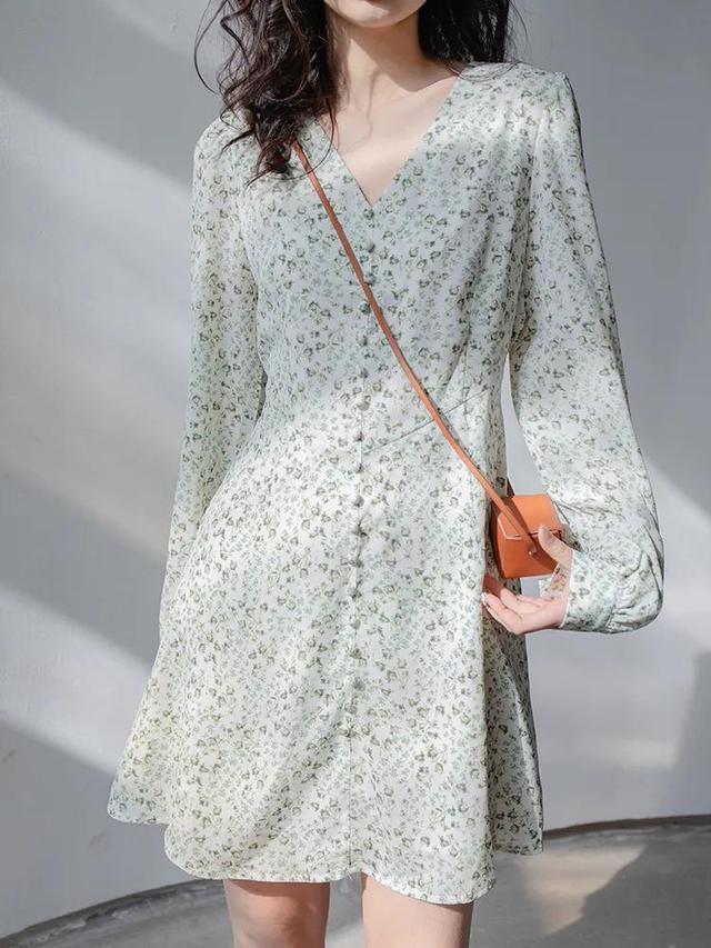 淘宝女装店铺排行榜，大码女装名店排行榜（淘宝私藏6家高颜值女装店铺分享）