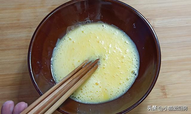 紫菜虾米蛋花汤，紫菜虾仁蛋花汤的做法是什么（孩子们爱喝的紫菜虾皮蛋花汤）