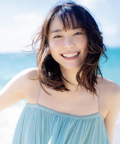 新垣结衣是谁，新垣结衣是谁呀（“日本女神”新垣结衣）