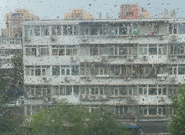 最美女孩胡伊萱，胡伊萱事件（2013年16岁护士好心送孕妇回家）