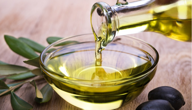 橄榄油的作用与功效，芦荟胶加橄榄油的作用与功效（专家新研究：每天半勺）