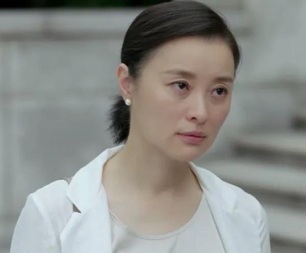 殷桃演技能排前几，给2022年度8位演技最佳的明星排个名次