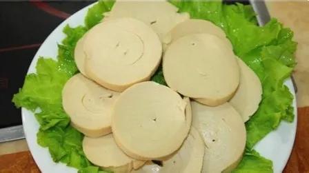 素鸡怎么做 家常自制素鸡吃着很放心，素鸡怎么做（素鸡是怎样制作的）