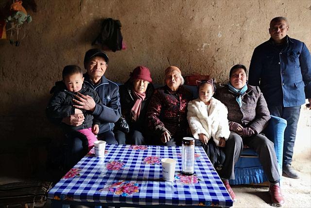 农村老人养老问题，农村老人养老问题及解决方法（老农：我们交了一辈子公粮）