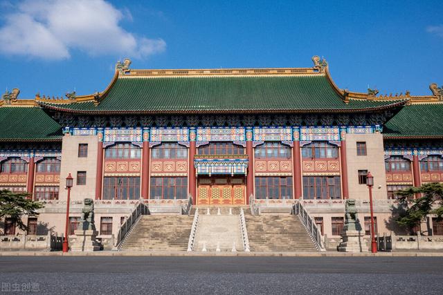 上海艺术类大学有哪些学校，上海有哪些艺术类大学-上海艺术类大学名单（上海地区17所公办院校招生艺术类本科专业）