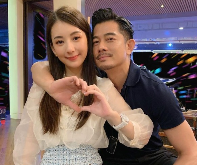 31朵玫瑰花代表什么意思，求婚送31朵玫瑰花代表什么意思（郭富城送99朵玫瑰为妻庆生）