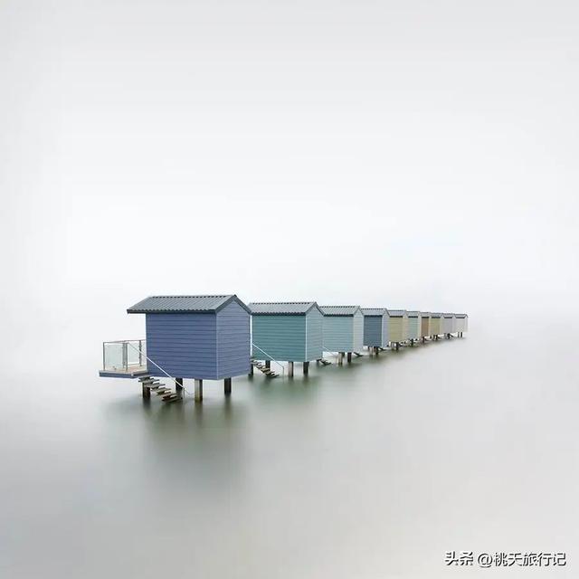 简约黑白线条画人物微信头像，黑白线描画人物头像（2022年黑白极简主义摄影获奖作品）