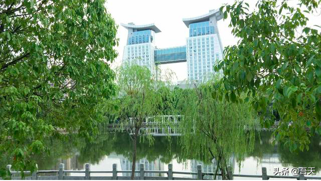 武汉和南京哪个教育好，南京教育和上海教育哪个好（武汉理工大学、合肥工业大学、南京理工大学）