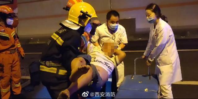 沪陕高速连环追尾，沪陕高速6车追尾交通事故（沪陕高速尚村隧道发生车祸）