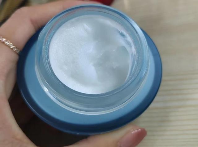 后的化妆品哪个系列好，50岁用后的化妆品哪个系列好（看了对比你就知道了）
