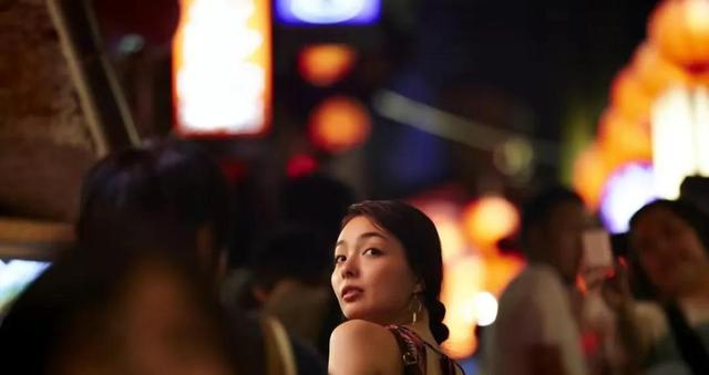 我的妈妈是豪门保姆，我的妈妈是大明星（我的妈妈是位豪门保姆）