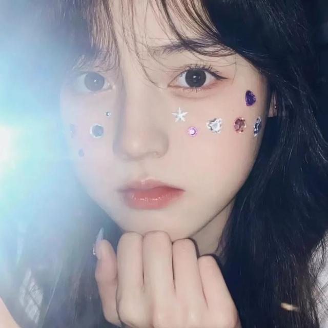 男生的手好看图片，手控头像/男生/好看的手手♡月牙儿微信（男生最心动的4种头像类型）