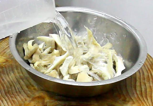 蘑菇怎么做好吃，香菇怎么做好吃视频（分享5种不同做法）